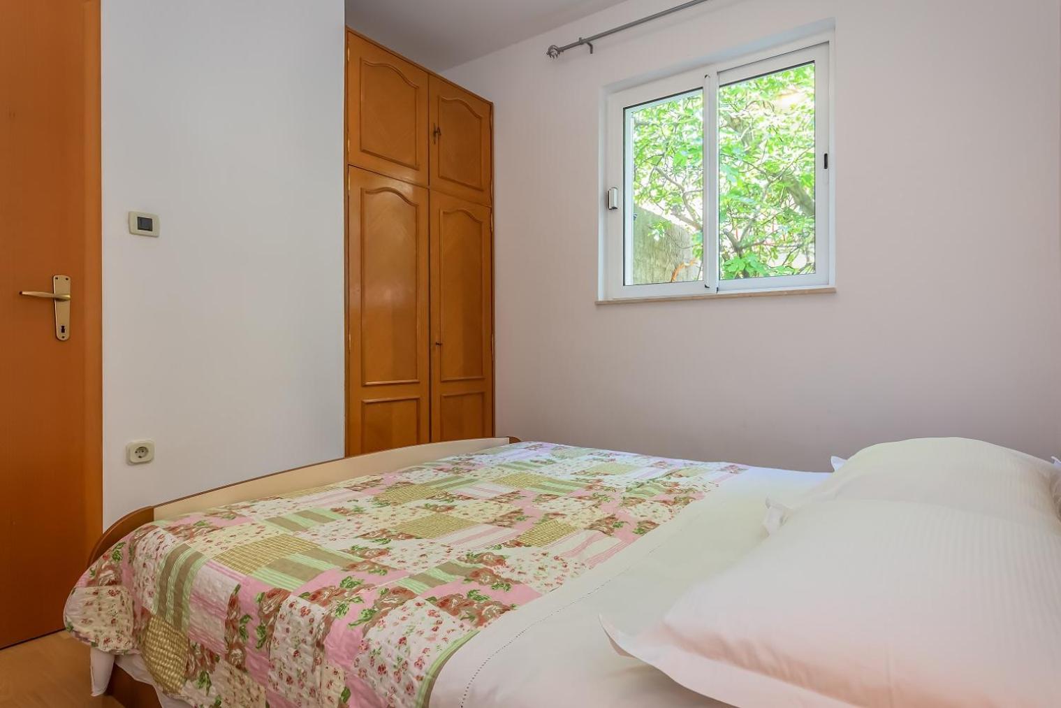 Apartments Agneza Tucepi Luaran gambar