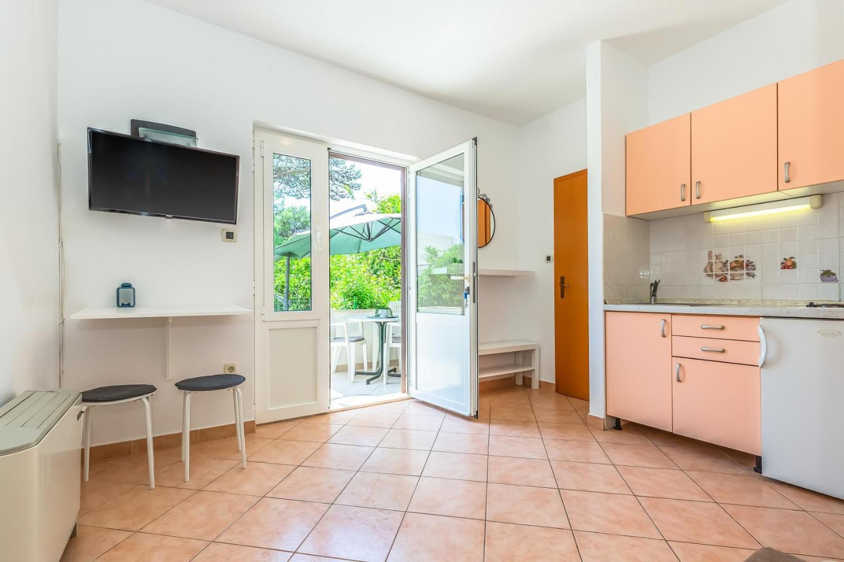 Apartments Agneza Tucepi Luaran gambar