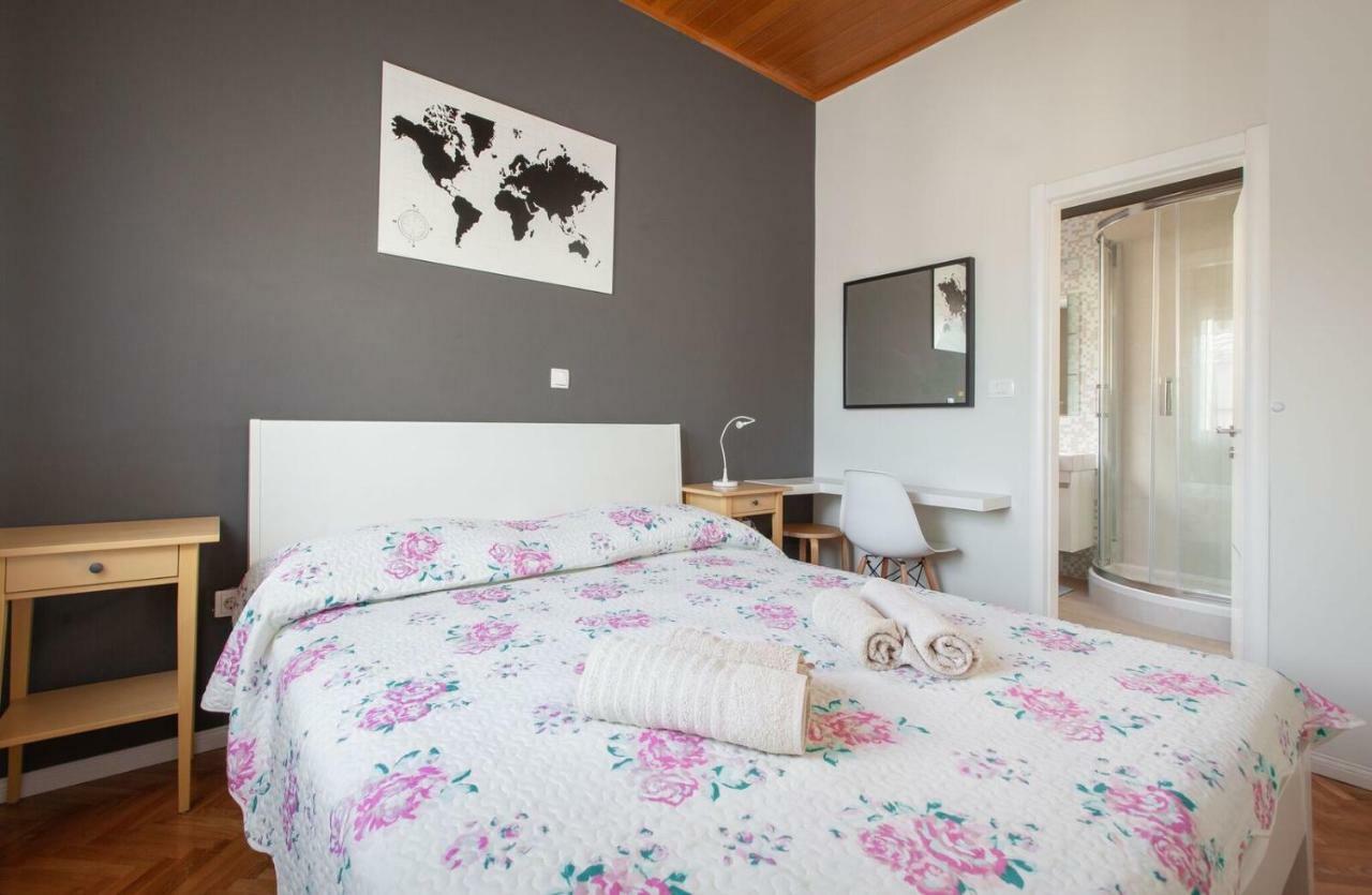 Apartments Agneza Tucepi Luaran gambar